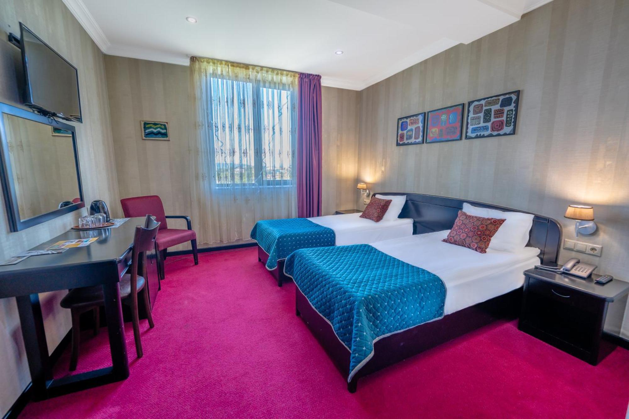 Kopala Tskneti Hotel Tsqnet'i Luaran gambar
