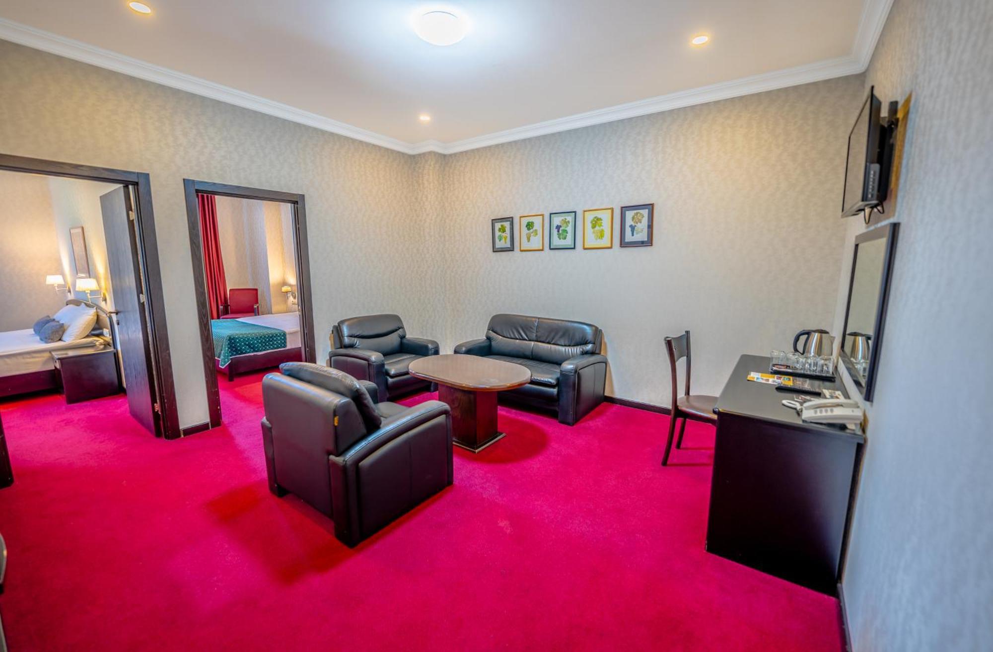 Kopala Tskneti Hotel Tsqnet'i Luaran gambar